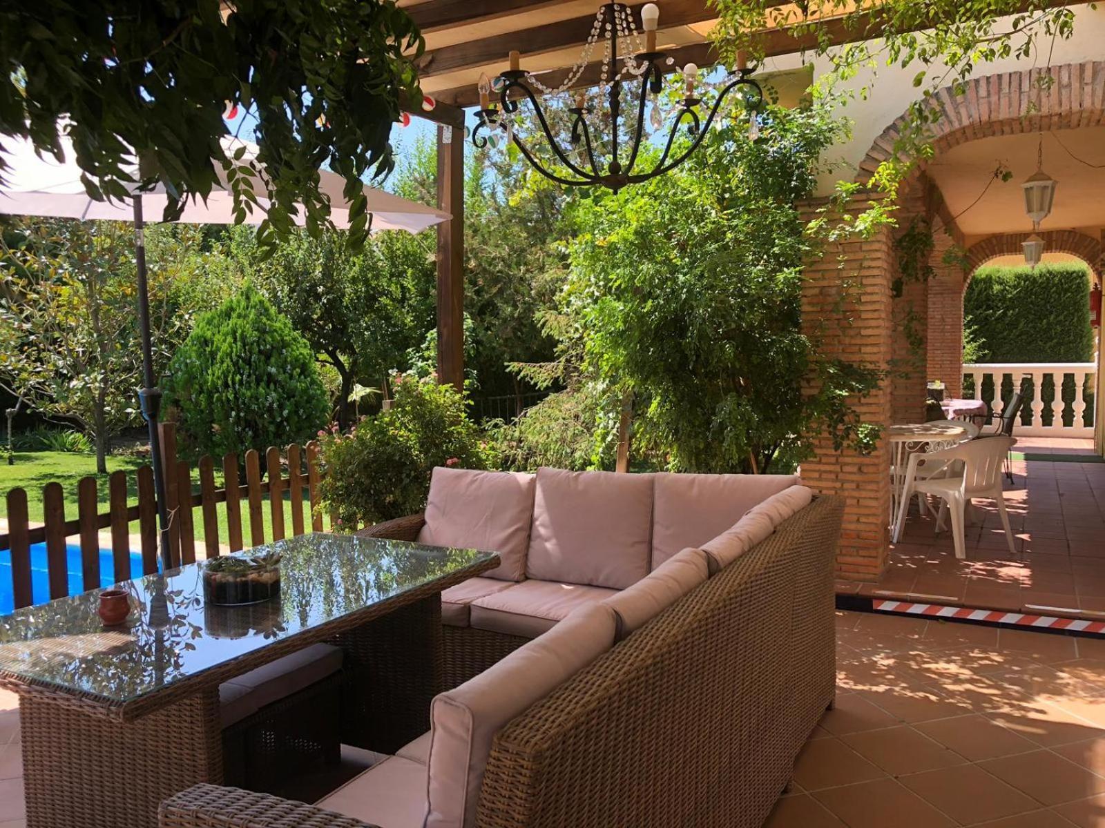 Senderos De La Alhambra Guest House ลาซูเบีย ภายนอก รูปภาพ