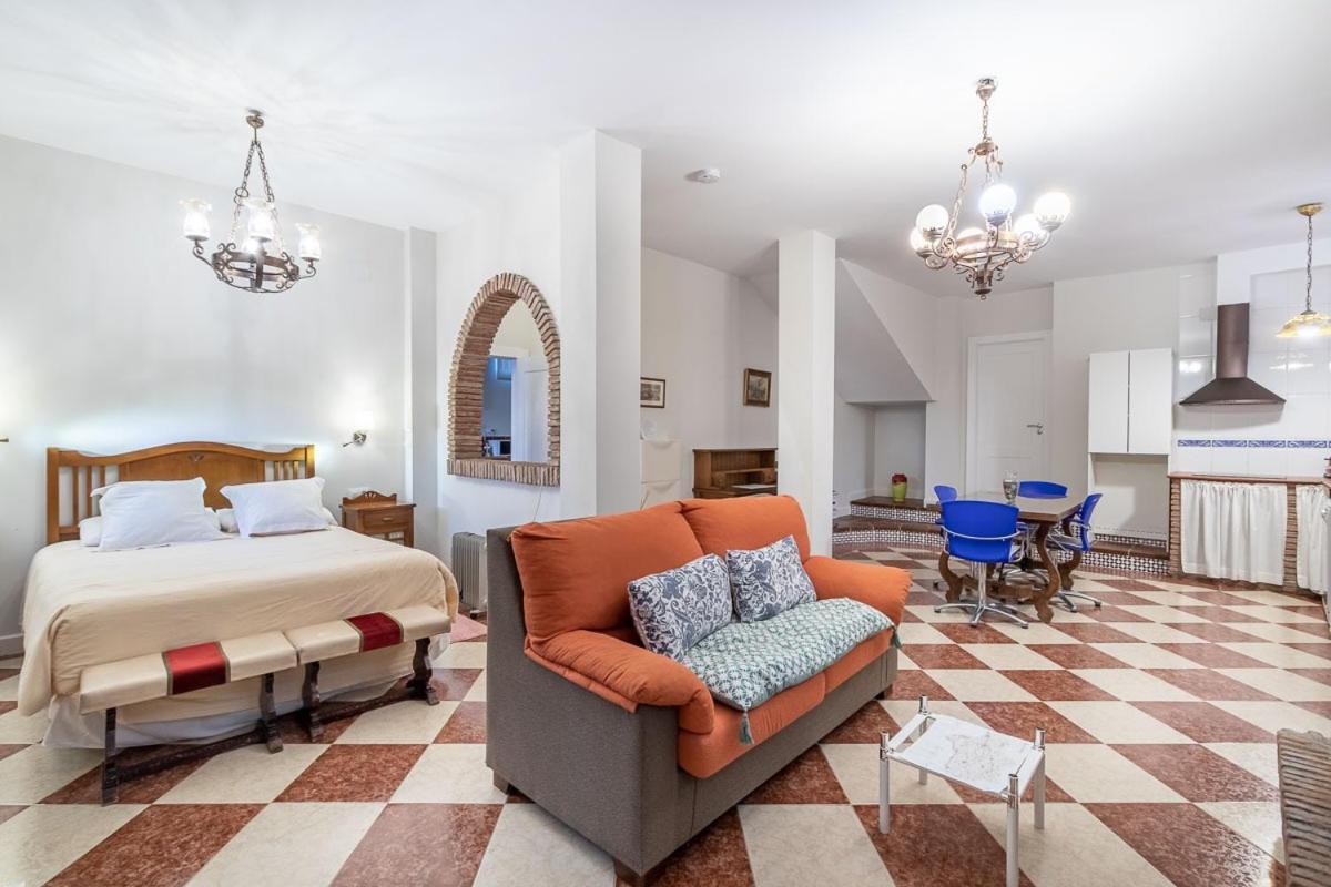 Senderos De La Alhambra Guest House ลาซูเบีย ภายนอก รูปภาพ
